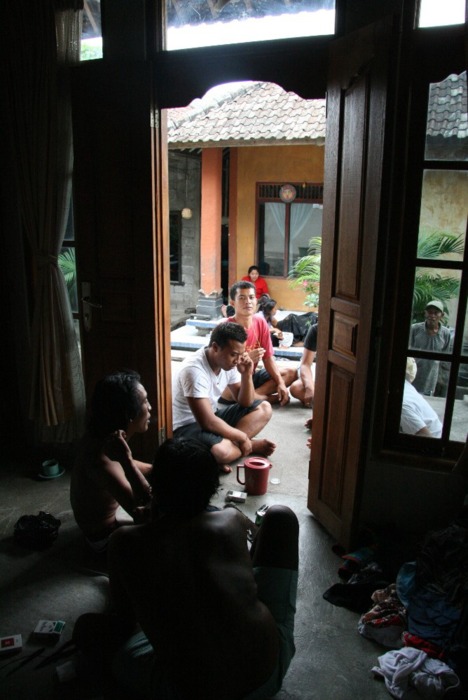 Sableng tattoo in Amed, Bali (tatouage balinais) (2)