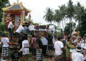 cremation bali bangli balisolo