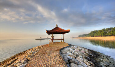 Sanur sunrise par Ketut Sukandia, photographe balinais.