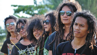 S2B band - Susah Senang Bersama
