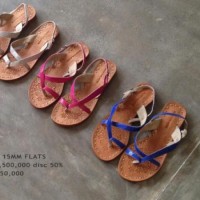 Collection Niluh Djelantik - Sandales croisées en cuir par Niluh Djelantik