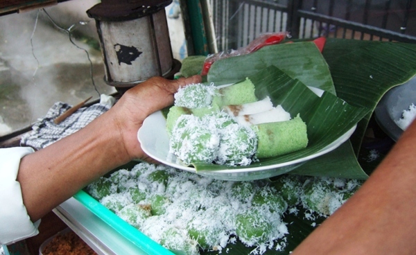 Klepon - dessert indonésien