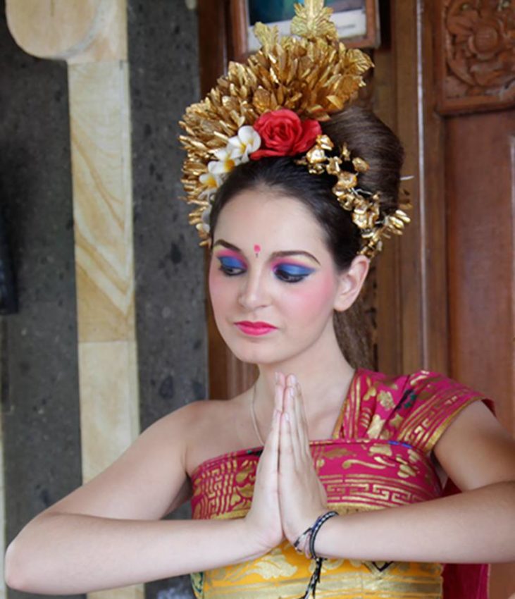 Cours de danse balinaise au Lotus Café à Ubud