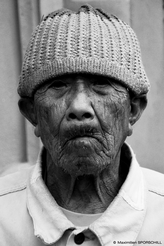 Old man from the mountain - Bali, 2014 - Maximilien SPORSCHILL