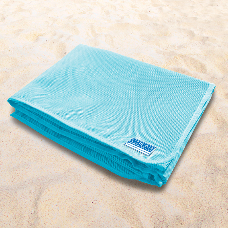 Quicksand mat, la serviette de plage anti-sable !