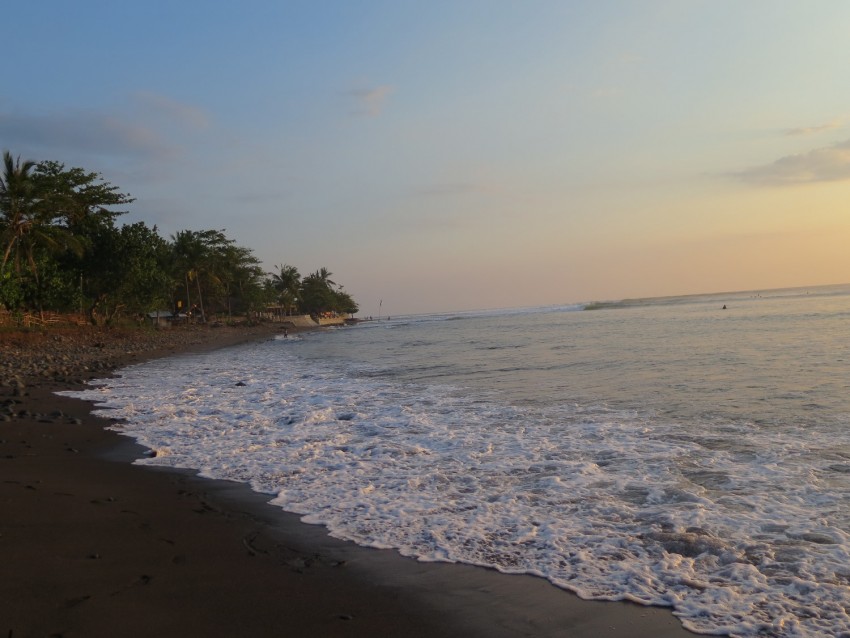 Sunset a Medewi avec Agus - Balisolo 2015112