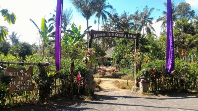 Pemulan Bali - Balinese farm cooking class