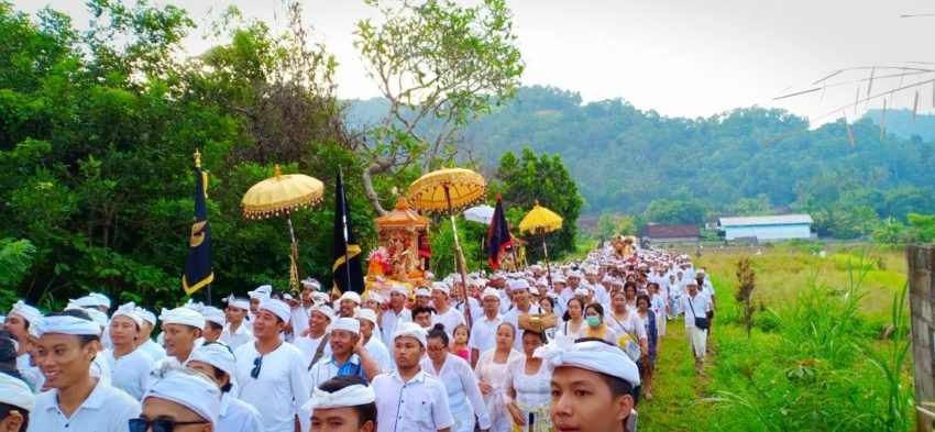 Cérémonie à Bali : Panca Wali Krama