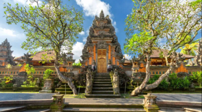 ubud palace bali