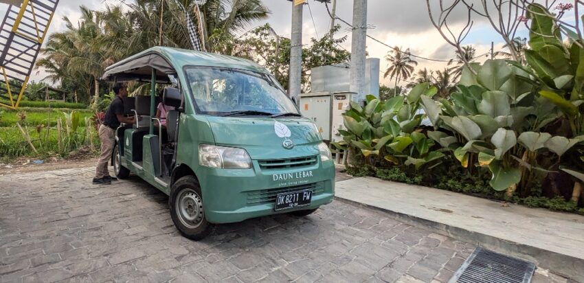 daun lebar villas bali